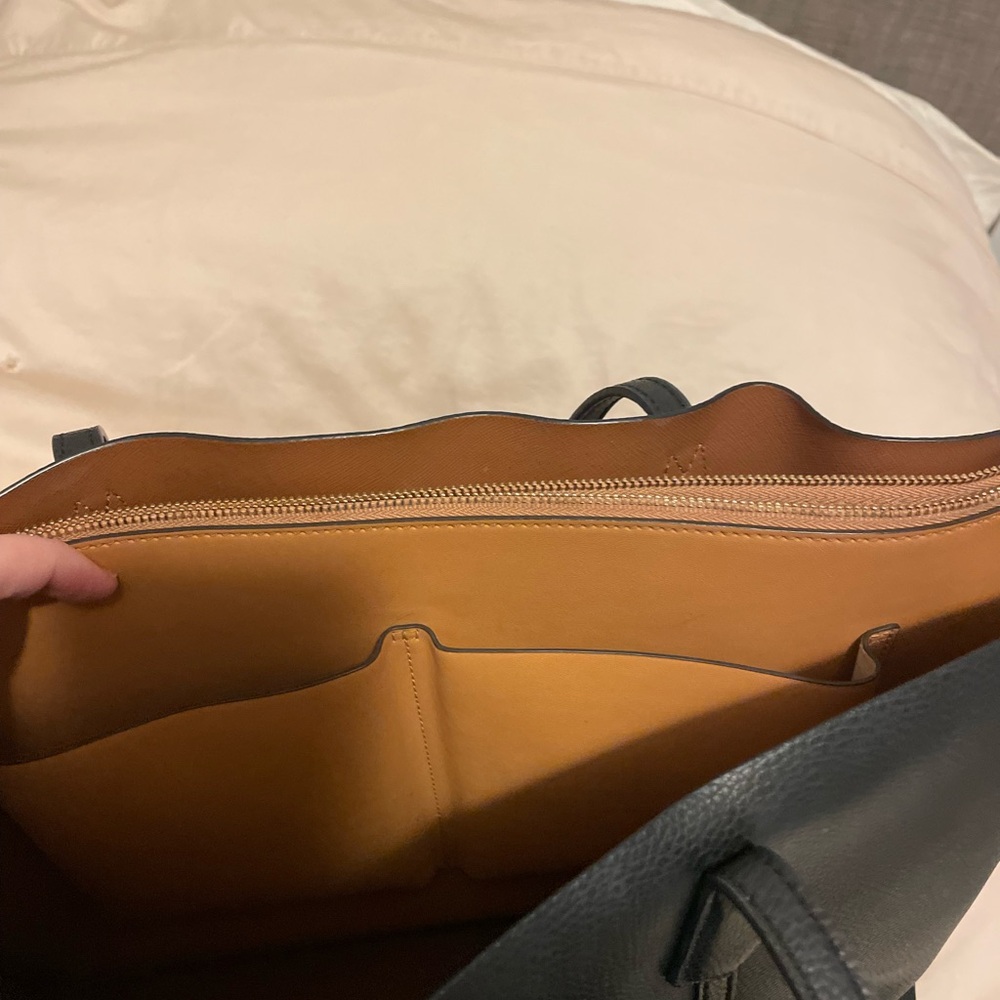 Tory Burch black tote bag - Picture 5 of 6